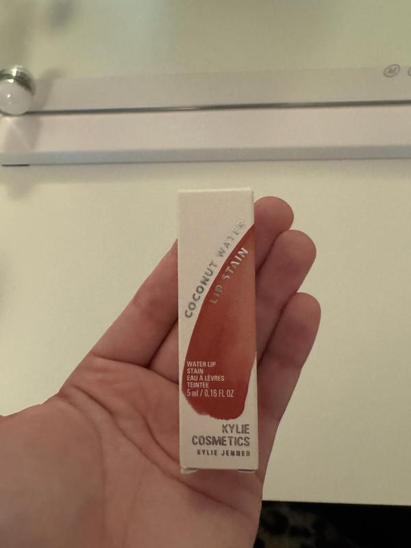 Customer carousel item 5.