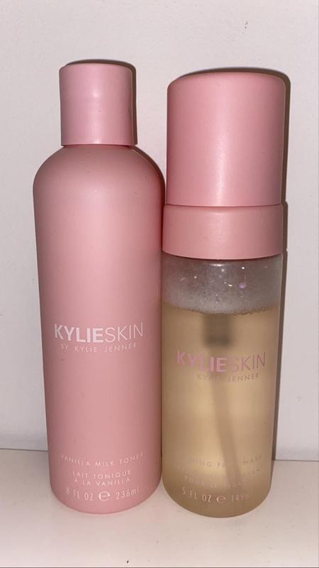 Customer photo for "Gentle,foamy, and leaves your skin super clean and"