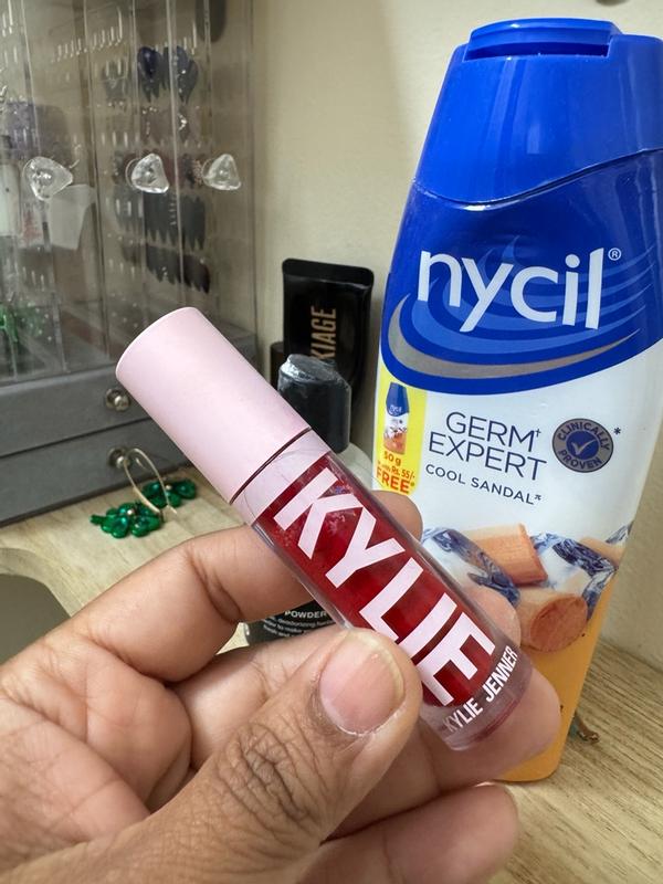 Review Thumbnail Image 0 383628944