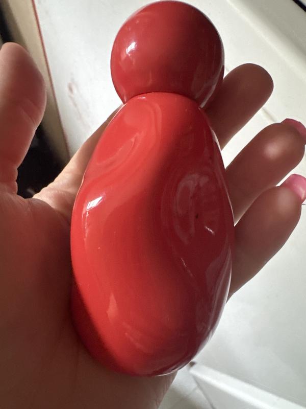 Customer photo for "This is the best perfume"