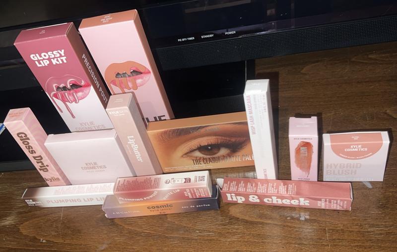 12 Days of Kylie Advent Calendar | Kylie Cosmetics by Kylie Jenner