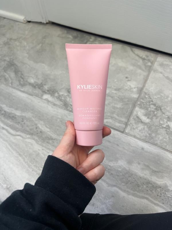 KYLIE SKIN☆植物オイル配合☆MAKEUP MELTING CLEANSER Kylie Cosmetics Makeup Melting Cleanser - Macy's