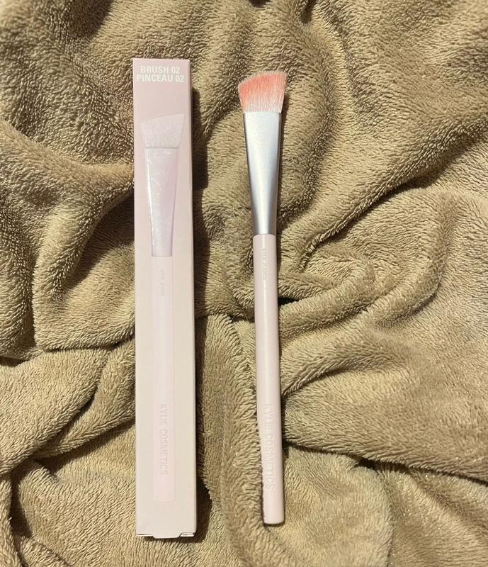 Concealer Brush  Kylie Cosmetics by Kylie Jenner