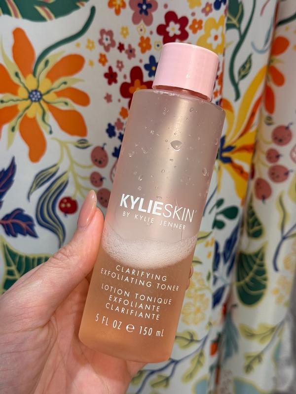 Review Thumbnail Image 0 379083275