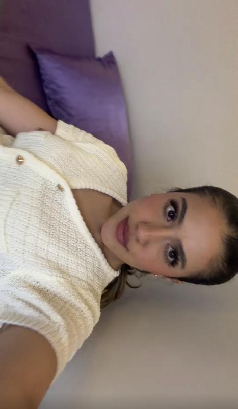 Review Thumbnail Image 0 384437705