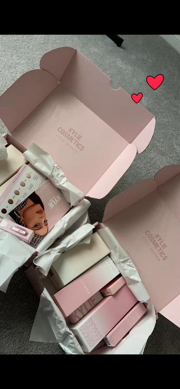 Customer photo for "Kylie skin vanilla body scrub is awesome."