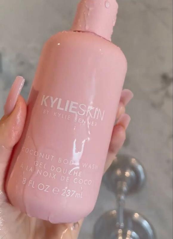 Customer photo for "Vanilla Body Wash"