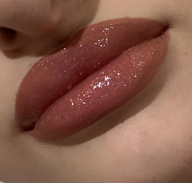 Supple Kiss Lip Glaze Lip Gloss, 0.1 oz.
