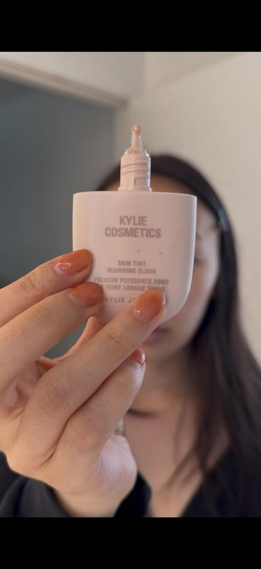 Review Thumbnail Image 0 382570378