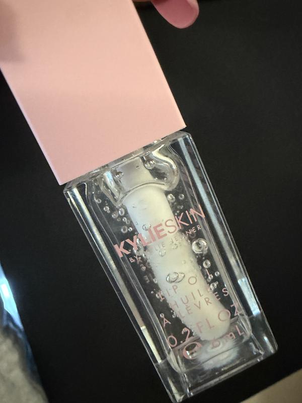 Customer photo for "Best lip oil"