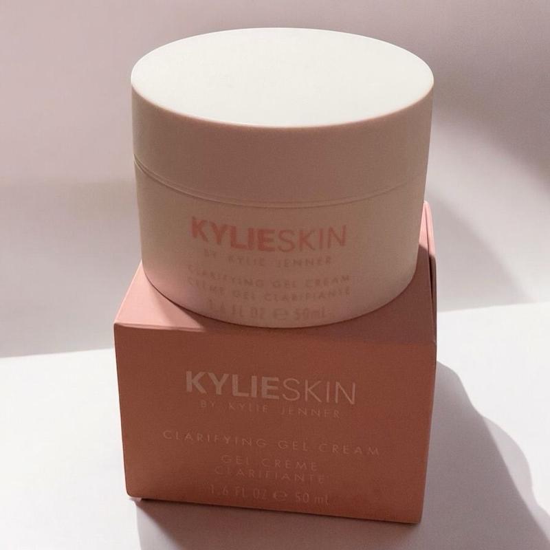 Review Thumbnail Image 0 378438919