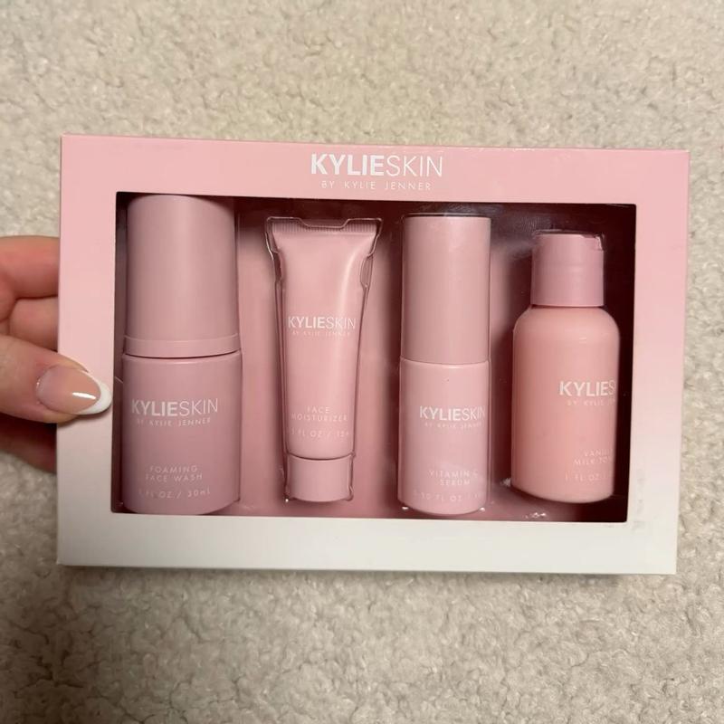 Customer carousel item 1.