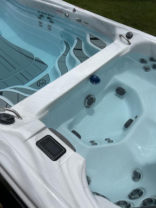 Heritage H2X Trainer 19 D Swim Spa