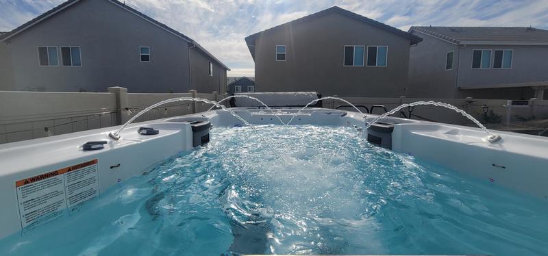 H2X Trainer 21D Swim Spa