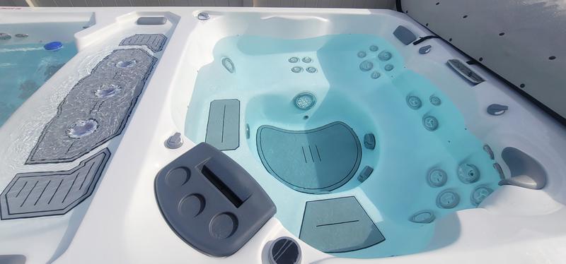 H2X Trainer 21D Swim Spa