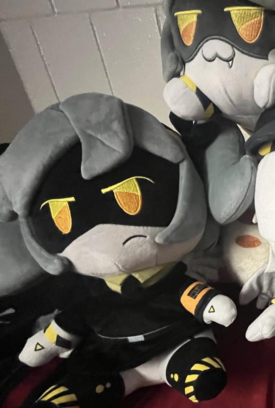 Murder Drones J Plush | Hot Topic