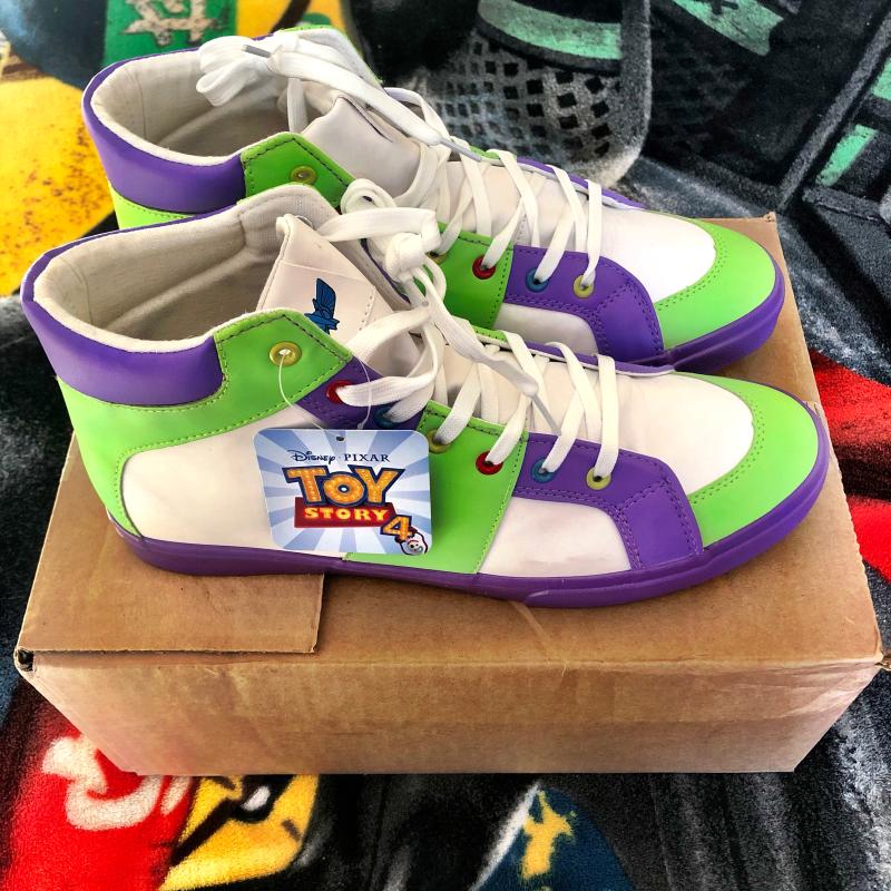 Buzz lightyear adult on sale shoes