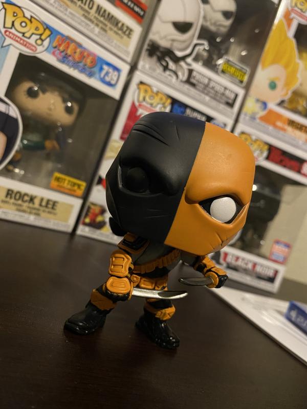 Hot topic deathstroke 2025 funko