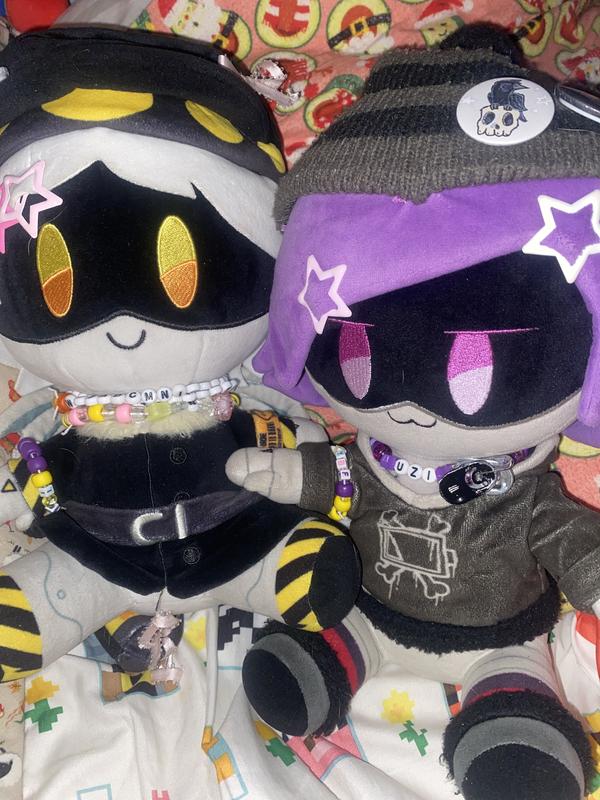 Murder Drones Uzi Plush | Hot Topic