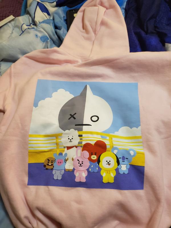 Hot topic bt21 discount hoodie