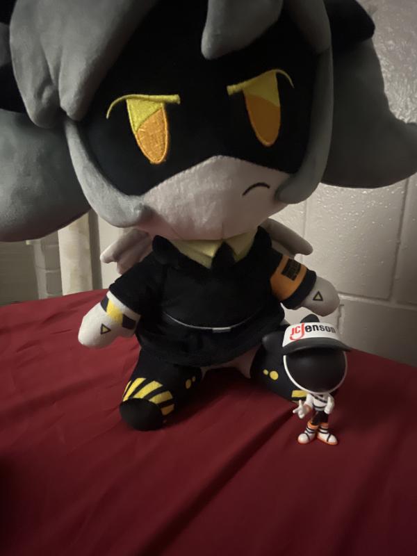 Murder Drones J Plush | Hot Topic