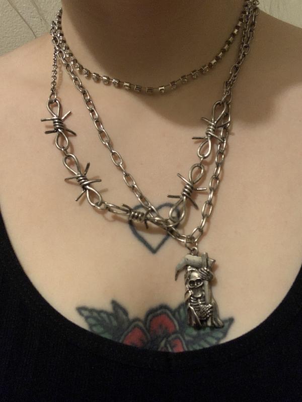 Reaper Barbed Wire Necklace Set