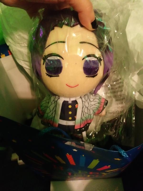 Banpresto Peluche Shinobu Kocho – Demon Slayer Kimetsu No Yaiba – 20 Cm – Peluche Officielle Collection
