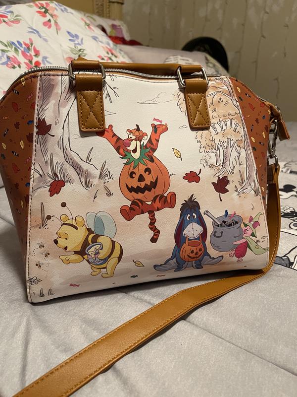 Hot topic winnie 2025 the pooh purse