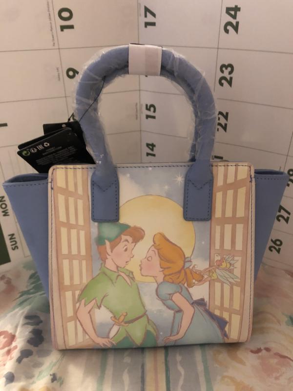 Loungefly Disney Peter outlets Pan Wendy Kiss Satchel Bag