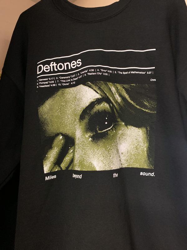 Deftones sweatshirt hot sale