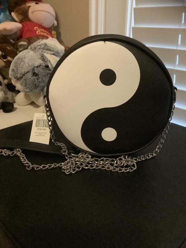 ＊韓国＊［YIN AND YANG IN HARMONY］Taraka bag 2color Yin Yang Bag - Black - Crossbody bag in black and white with