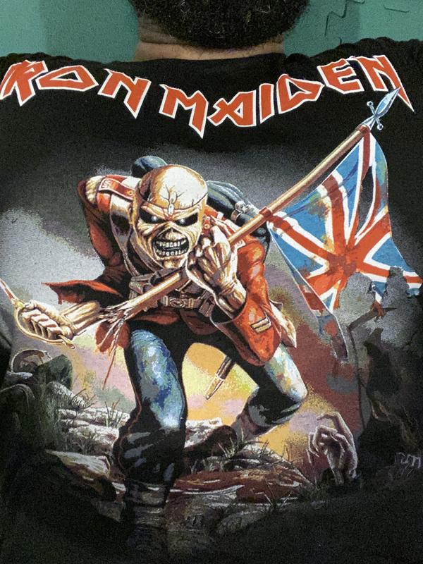 Iron maiden best sale shirt hot topic