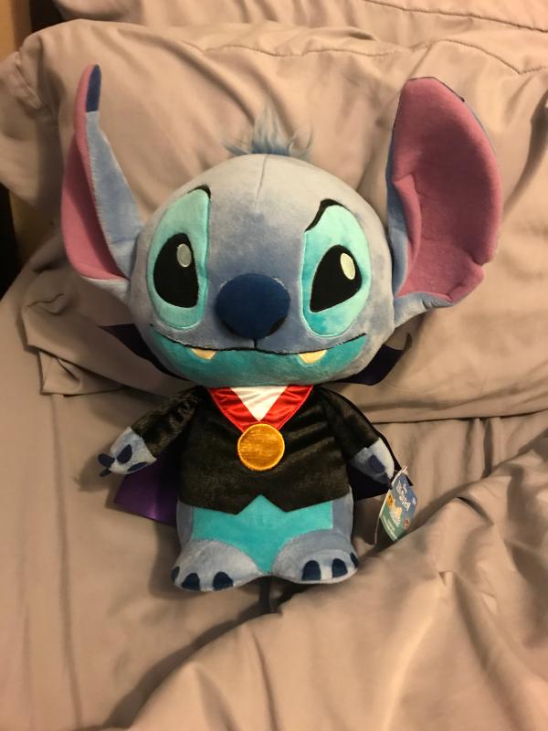 Le Chat Noir Boutique: Disney Lilo Stitch Vampire Musical Animated Plush  SEE VIDEO, Misc. Plush, PlushDisneyVampireStitchAnimatedMusical