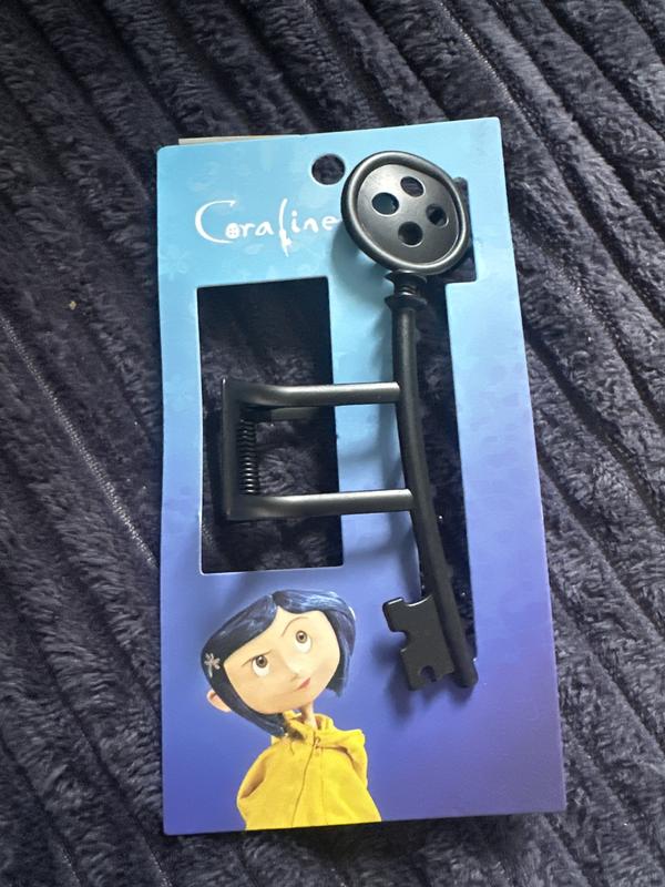 Coraline Button Key Claw Hair Clip | Hot Topic display picture 3