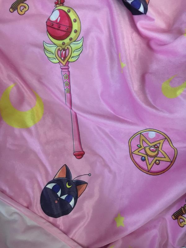 Sailor Moon Icon Throw Blanket Hot Topic