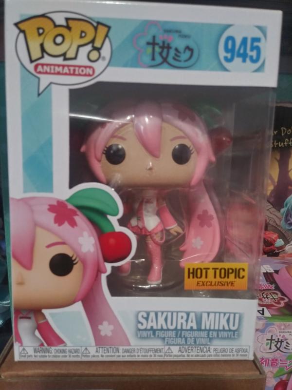 Funko Vocaloid Pop! Animation Hatsune Miku (Cherry Blossom) Vinyl