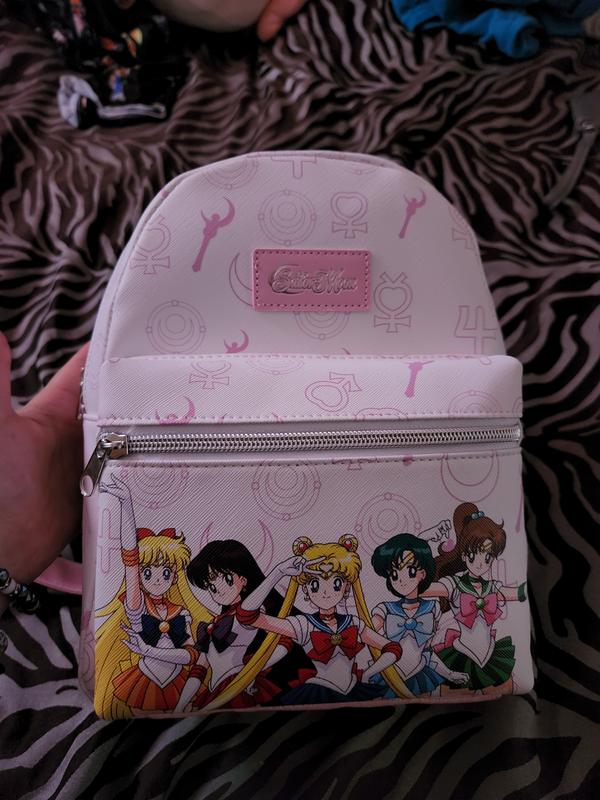 Hot topic on sale sailor moon backpack