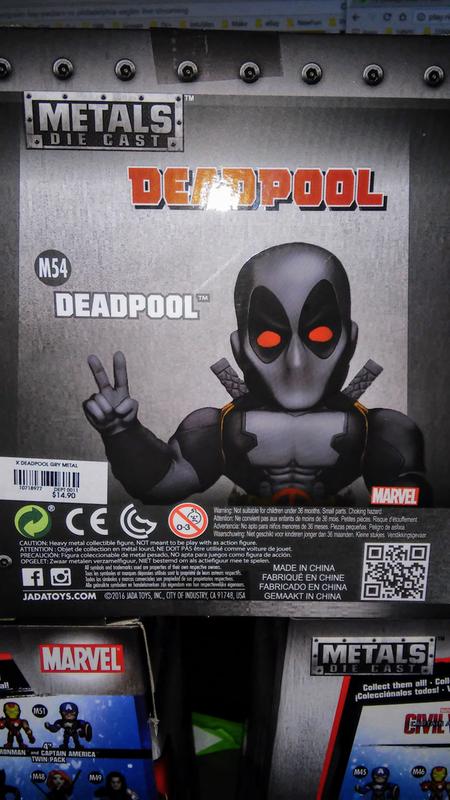 Marvel Deadpool Die Cast Metal Figure Hot Topic Exclusive