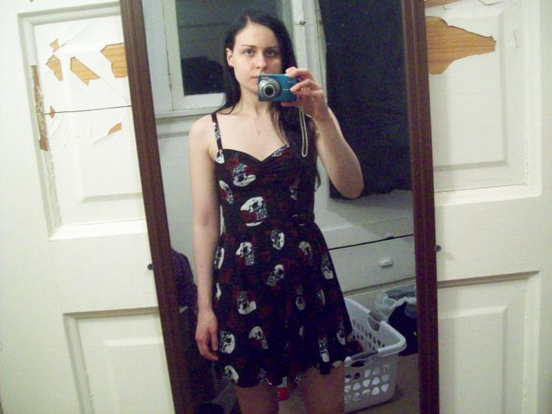 Hot topic skull dress sale