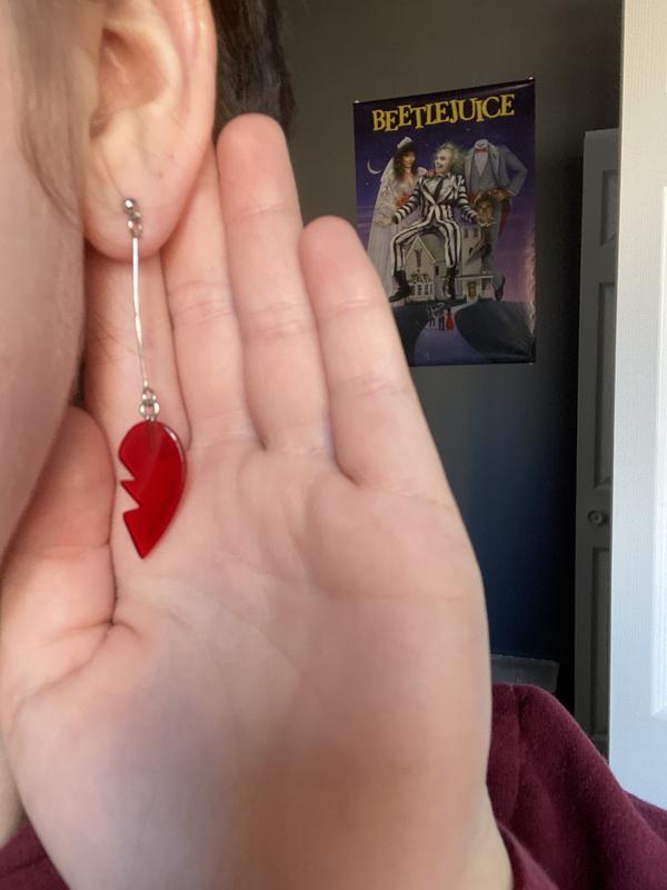 Jojo deals heart earrings