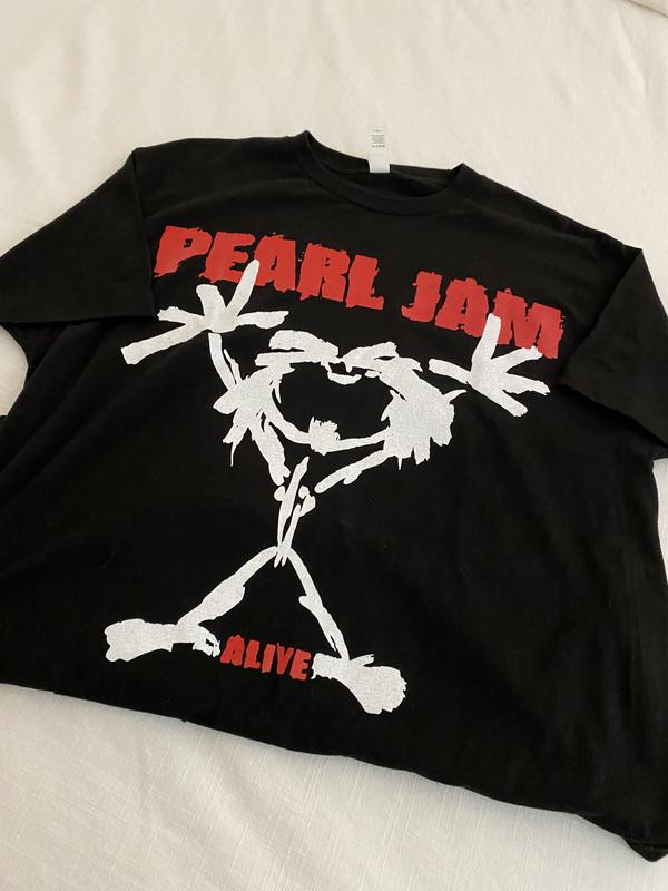 pearl jam shirt hot topic