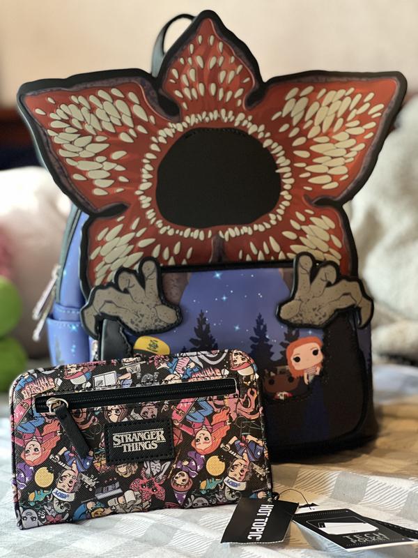 Bioworld Netflix Stranger Things Chibi Characters Tech sale Wallet New