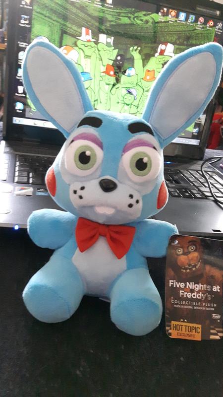 Funko Five Nights at Freddy's Toy Bonnie 6 (Hot Topic) Exclusive FNAF Plush  Doll