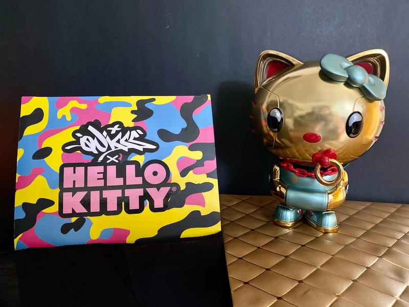 Kid Robot Quiccs X Hello Kitty Chrome Lady Luck Collectible