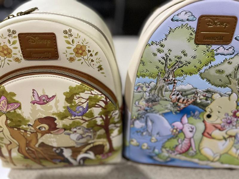 Loungefly Disney Winnie The Pooh Spring Scene Mini Backpack  display picture 3