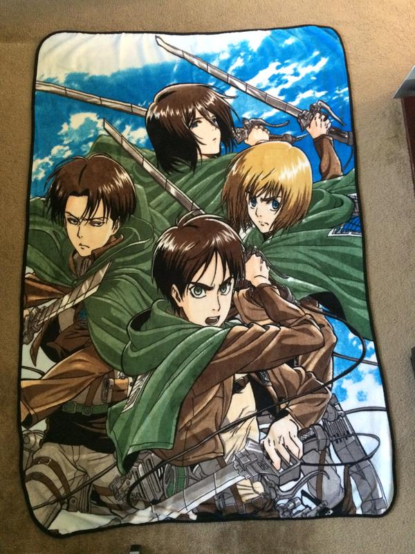 Attack on titan blanket hot topic sale