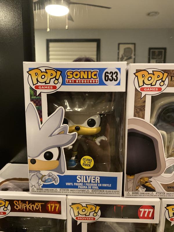 Funko Pop! Games Sonic The Hedgehog Silver Glow In The Dark Hot Topic  Exclusive Figure #633 - SS21 - US