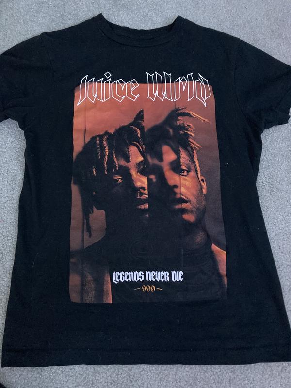 Juice Wrld Wearing Archive Juice Wrld T-Shirt - TeeHex