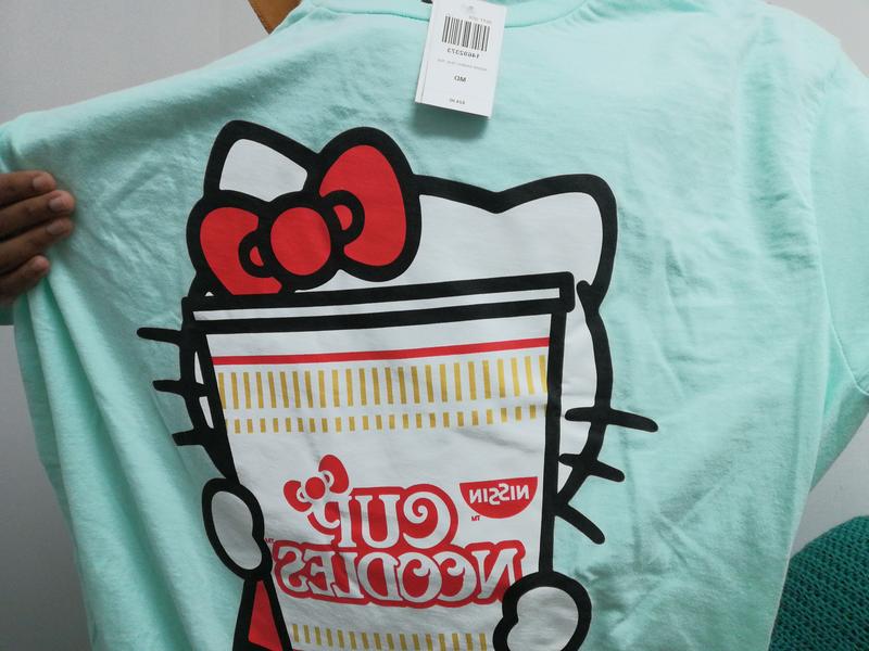 Nissin Cup Noodles X Hello Kitty Hiding Boyfriend Fit Girls T-Shirt