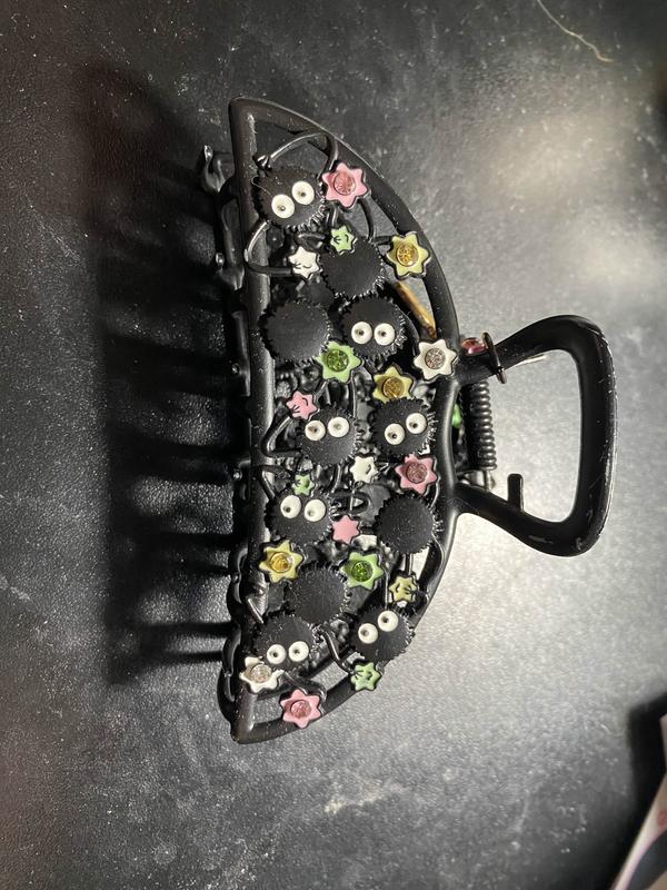 Studio Ghibli Spirited Away Soot Sprite Claw Hair Clip Studio Ghibli Spirited Away Soot Sprite & Sakura Claw Hair  main image 4